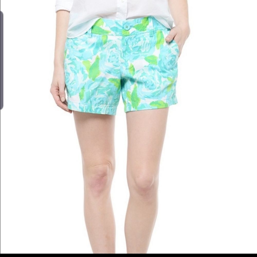 Lilly  Pulitzer first impressions poolside blue Ca